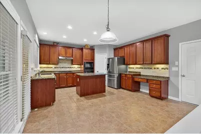 740 Mayfair Court, Suwanee, GA 30024 - Photo 15