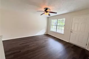 6460 River Hill Dr, Flowery Branch, GA 30542 - Photo 3