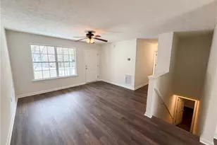 6460 River Hill Dr, Flowery Branch, GA 30542 - Photo 19