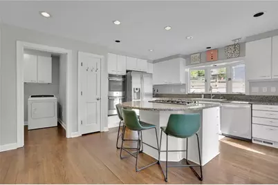 2476 Burnt Leaf Lane, Decatur, GA 30033 - Photo 3