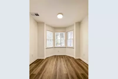 639 Hunting Creek Lane SE, Conyers, GA 30013 - Photo 7