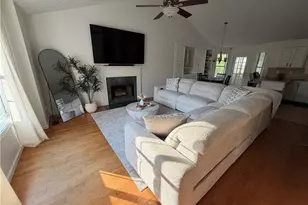 1955 Keswick Pl Dr, Lawrenceville, GA 30043 - Photo 3