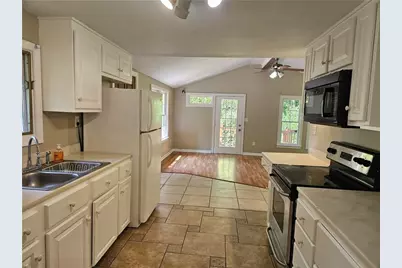 1795 Falcon Creek Trail, Cumming, GA 30041 - Photo 9