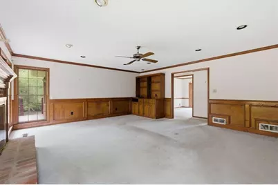 3197 Spring Lake Drive, Conyers, GA 30013 - Photo 9