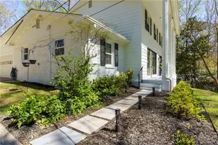 204 Devonwood Dr, Sandy Springs, GA 30328 - Photo 11