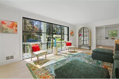 204 Devonwood Drive, Sandy Springs, GA 30328 - Photo 17