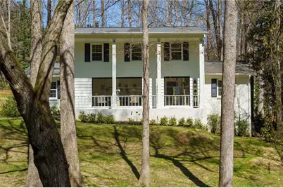 204 Devonwood Drive, Sandy Springs, GA 30328 - Photo 7