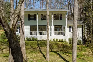 204 Devonwood Dr, Sandy Springs, GA 30328 - Photo 7