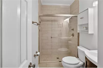 3675 Peachtree Road NE #19, Atlanta, GA 30319 - Photo 11