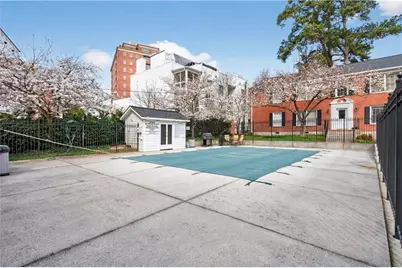 3675 Peachtree Road NE #19, Atlanta, GA 30319 - Photo 17