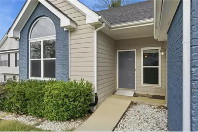 694 Shore View, Lithonia, GA 30058 - Photo 3