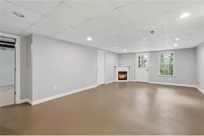 694 Shore View, Lithonia, GA 30058 - Photo 29