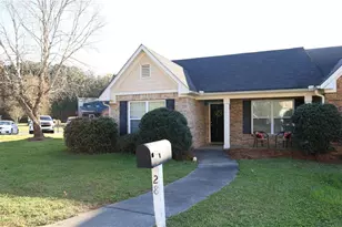 28 Princeton Ave, Adairsville, GA 30103 - Photo 3