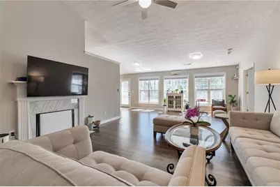 466 Suwanee East Drive, Lawrenceville, GA 30043 - Photo 7