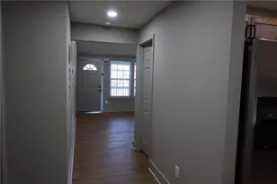 7 N Annie St, Newnan, GA 30263 - Photo 9