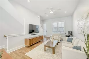 4471 Dandelion Ln, Atlanta, GA 30342 - Photo 11