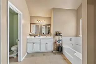 320 Blackwood Ln, Suwanee, GA 30024 - Photo 27