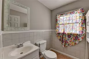 1249 Renee Dr, Lilburn, GA 30047 - Photo 23