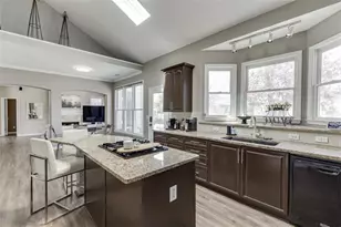 3795 Regal Oaks Dr, Suwanee, GA 30024 - Photo 17