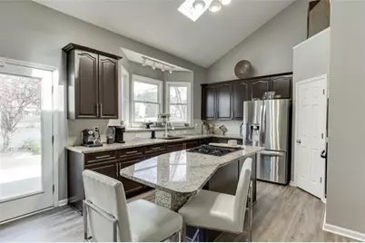 3795 Regal Oaks Drive, Suwanee, GA 30024 - Photo 15