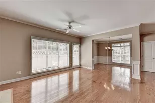 961 Cambron Cmns Trce, Suwanee, GA 30024 - Photo 19