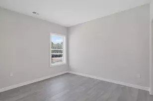 255 Maddux St, Fayetteville, GA 30214 - Photo 5