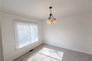 919 Colony Creek Dr, Lawrenceville, GA 30043 - Photo 17