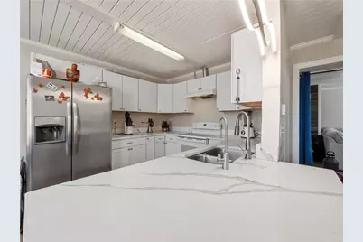 2856 Pinecrest Drive, Gainesville, GA 30504 - Photo 3