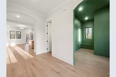 2439 Venture Drive, Gainesville, GA 30506 - Photo 13