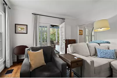 16 Ivy Chase NE, Atlanta, GA 30342 - Photo 7