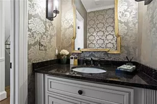 16 Ivy Chase NE, Atlanta, GA 30342 - Photo 17