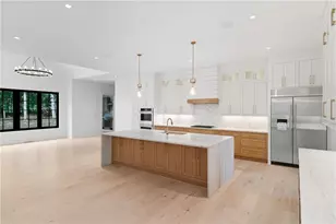 241 Traditions Dr, Alpharetta, GA 30004 - Photo 31