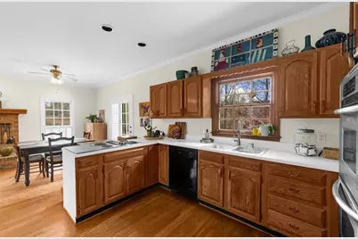 12493 Charlotte Drive, Alpharetta, GA 30004 - Photo 17