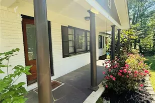 386 Campbell St, Lawrenceville, GA 30046 - Photo 3