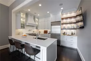 77 Peachtree Pl NE, Atlanta, GA 30309 - Photo 3