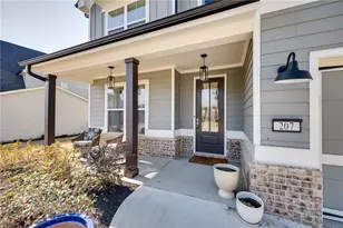 207 Mountain Ashe Ln, Dallas, GA 30132 - Photo 3