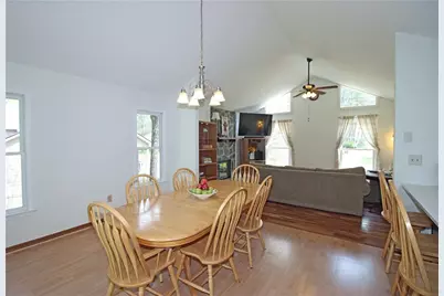 2331 Danielle Court, Marietta, GA 30062 - Photo 9