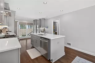 1199 Ashley Lake Dr, Marietta, GA 30062 - Photo 15