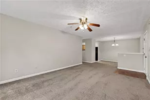 2104 Fairington Club Dr, Lithonia, GA 30038 - Photo 7