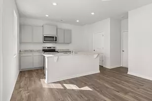 8180 Elkhorn Dr, Fairburn, GA 30213 - Photo 5