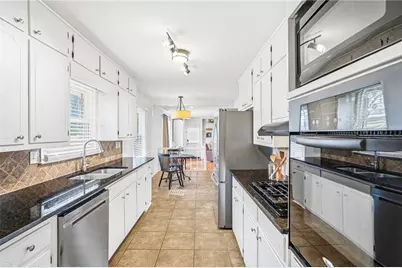 5398 Harris Circle, Atlanta, GA 30338 - Photo 9