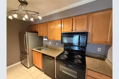 3160 Seven Pines Court #305, Atlanta, GA 30339 - Photo 5