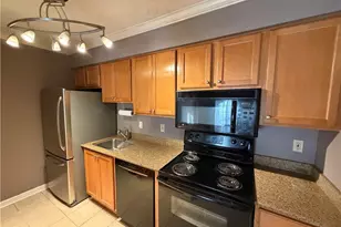 3160 7 Pines Ct, Atlanta, GA 30339 - Photo 5