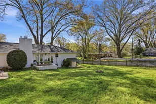 555 Allgood Rd NE, Marietta, GA 30060 - Photo 29