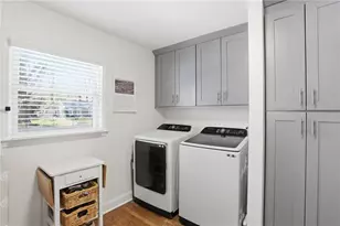 555 Allgood Rd NE, Marietta, GA 30060 - Photo 15