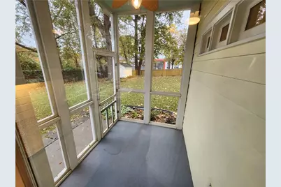 1055 Longley Avenue NW, Atlanta, GA 30318 - Photo 21