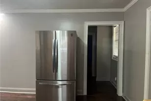 145 Peachtree St, Griffin, GA 30223 - Photo 9