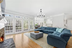 4525 Landover Way, Suwanee, GA 30024 - Photo 9