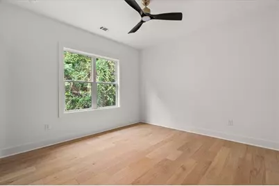 2261 Paul Avenue NW, Atlanta, GA 30318 - Photo 21