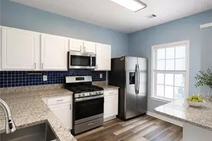 10900 Wittenridge Dr, Alpharetta, GA 30022 - Photo 9